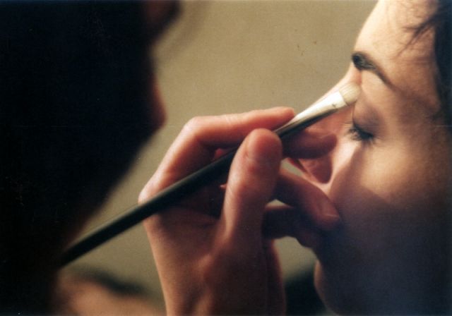 Fanny au maquillage.jpg